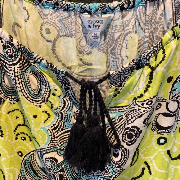 Crown & Ivy Top - Picture 4 of 6